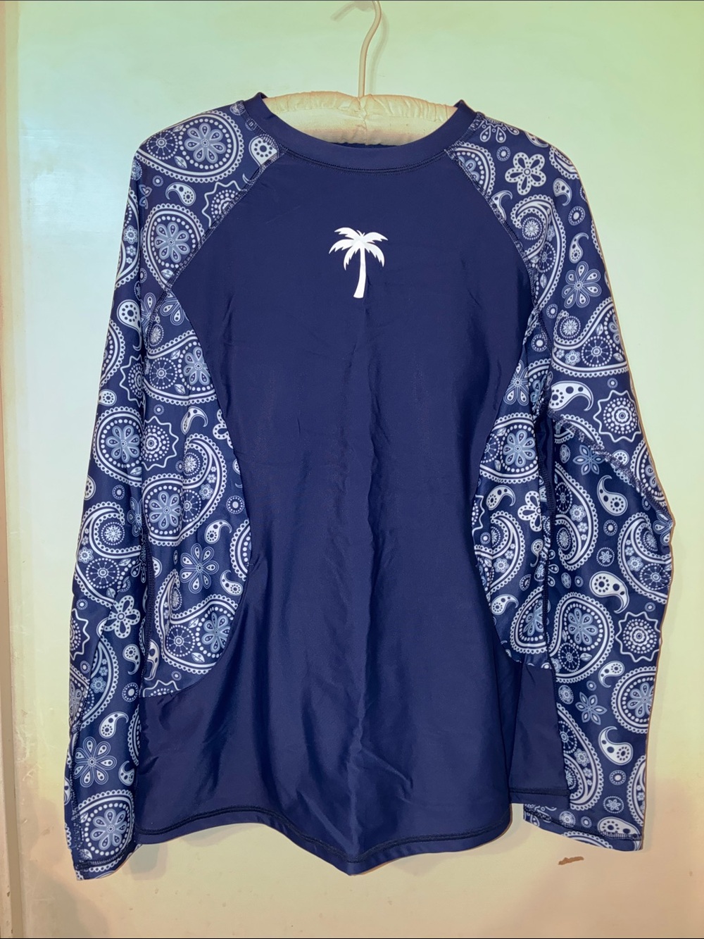 NWT Halcurt Navy Blue Rash Guard w/ Palm Logo and Paisley Sleeves W/built-in bra